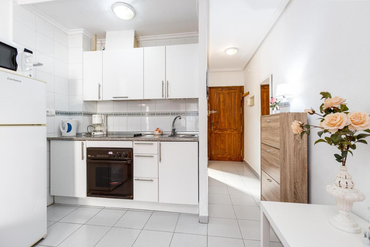 Apartment Studio Relax Almudena Torrevieja Extérieur photo
