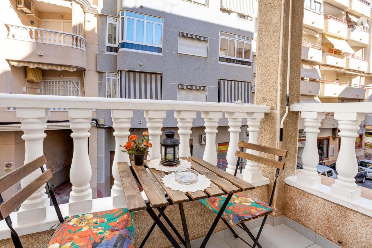 Apartment Studio Relax Almudena Torrevieja Extérieur photo